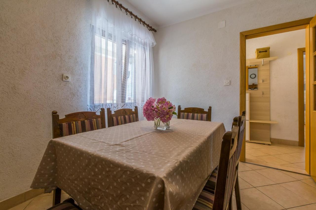 Appartamento Amila Crikvenica Esterno foto
